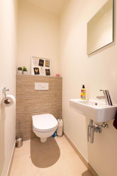 Casa Matti Modern With Canal View And Terrace * Gand